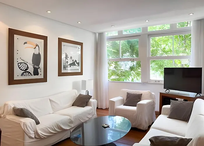 Hr.254 - Charmoso Apartamento De 2 Quartos Para Temporada Em Ipanema, 78M2