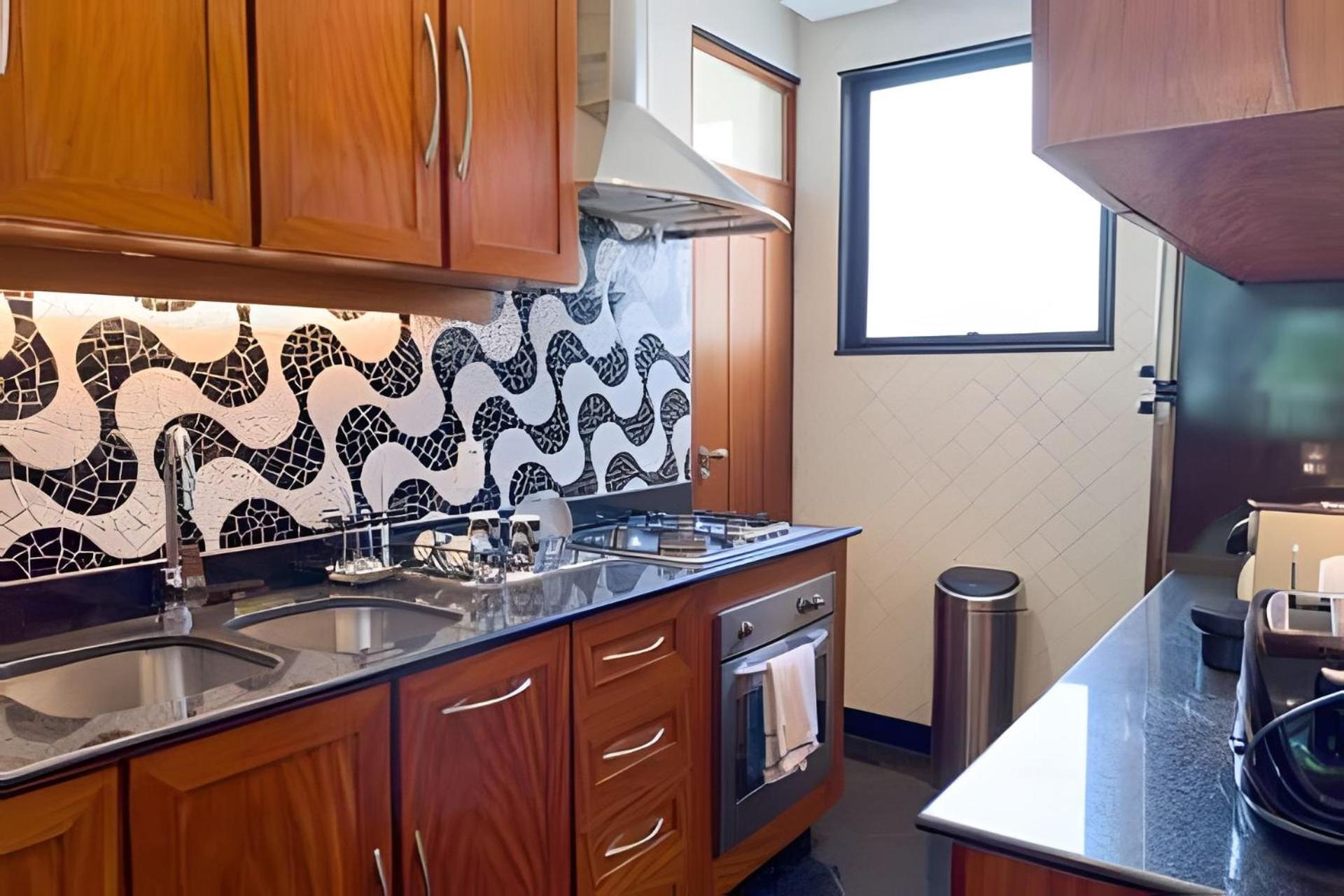 Apartamento Hr.254 - Charmoso Apartamento De 2 Quartos Para Temporada Em Ipanema, 78m2 *
