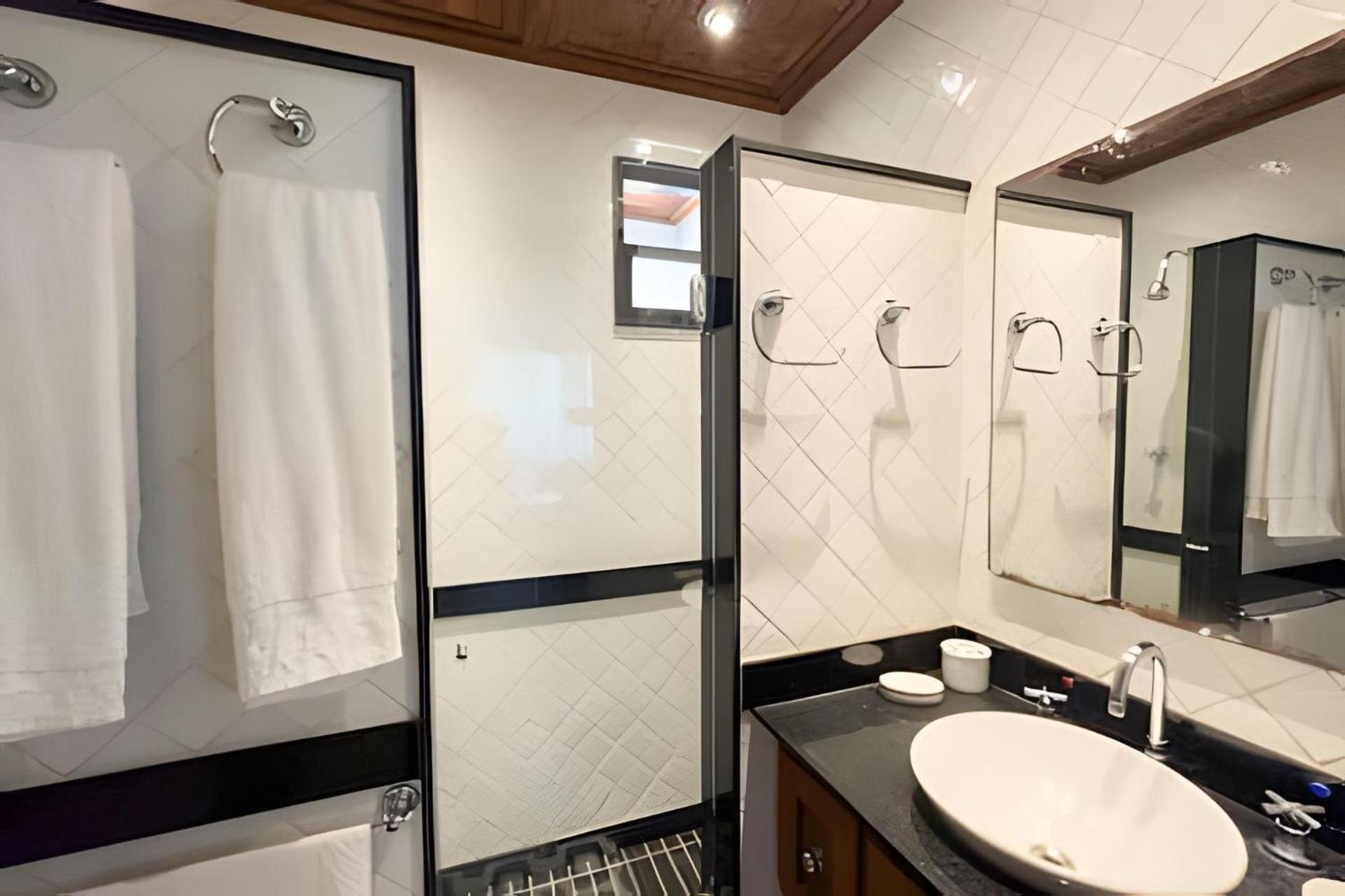 Hr.254 - Charmoso Apartamento De 2 Quartos Para Temporada Em Ipanema, 78m2 Río de Janeiro